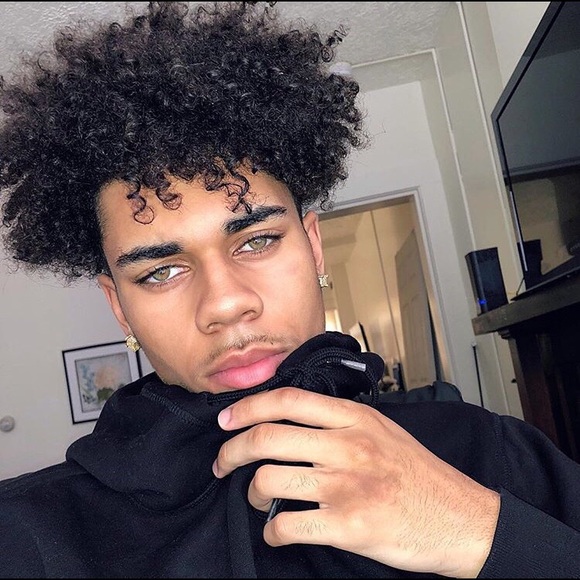 Meet your Posher, Icey - Picture 1 of 1